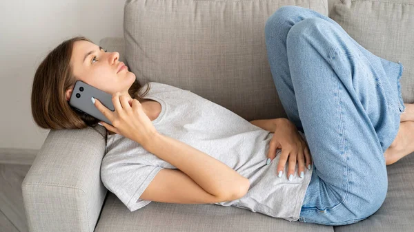 Online pharmacy sick woman stomach disease — Stock Photo, Image