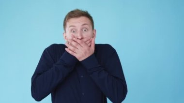 Korkan adam korku ifadesi endişe gif döngüsü