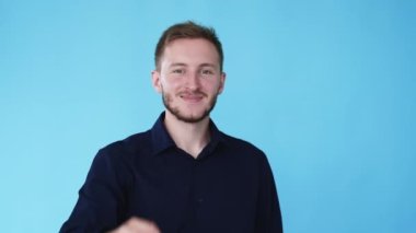 Tamam jest anlaşması imzala adamım el gif döngüsü