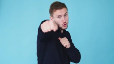 Yumruk dövüşü agresif boks yumruk gif döngüsü