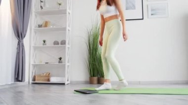 Sabah sporu online fitness kadın yoga kursu