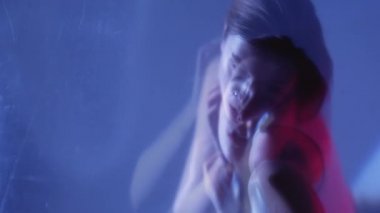 duyarlı kadın çifte pozlama gevşetilmiş siluet