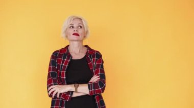 Sabırsız kadın buluşmayı geciktirdi.