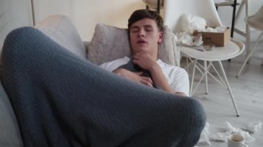 Covid enfeksiyonu. Ateşi var.