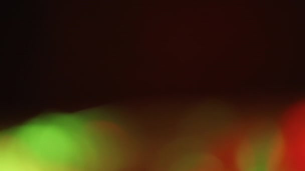Размытие светлого наложения цвета линзы вспышка неоновое пятно тёмное — стоковое видео