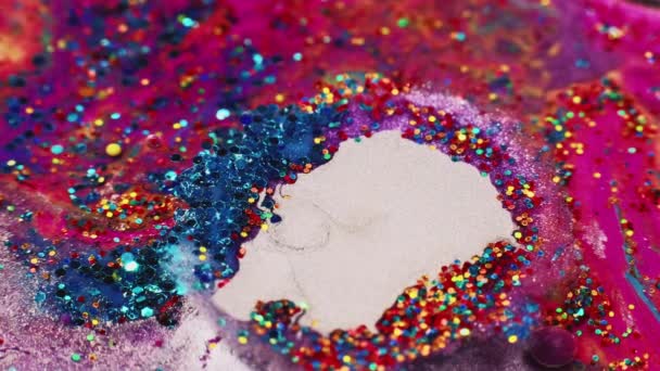 Färg Paljettvätska Oljefärgflöde Glitterstomme Introduktion Avslöjar Effekt Rosa Vitt Blått — Stockvideo