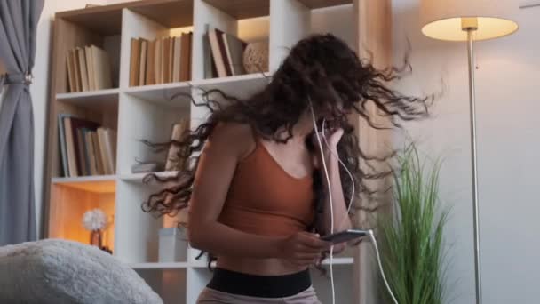 Music Lover Playlist Fun Audio Gadget Overjoyed Happy Woman Flipping — Video Stock