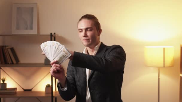 Millionaire Cash Wealthy Life Success Celebration Satisfied Rich Business Man — Video Stock