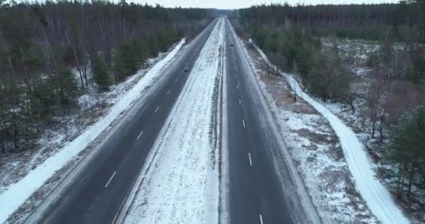 Winter Highway Flyover Gps Tracking Countryside Road Nature Landscape Cars — Vídeos de Stock