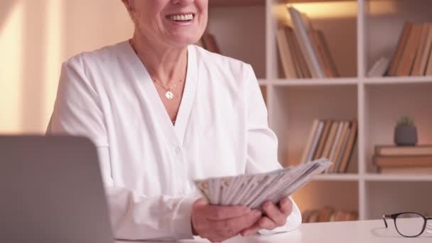 Pension Investment Rich Elderly Retirement Budget Excited Joyful Mature Woman — Vídeo de Stock