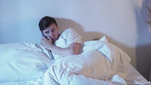 Disturbing Phone Call Night Stress Mobile Anxiety Paranoia Attack Scared — Vídeo de Stock