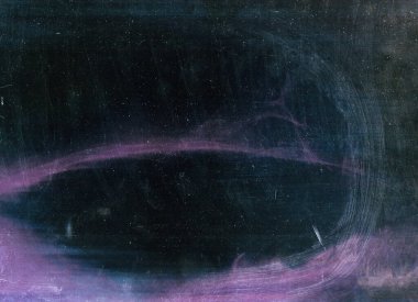 Toz çizikleri üst üste. Eski soluk doku. Yıpranmış yüzey. Neon pembe parıltı kusurlu tahıl lekeleri sıkıntılı koyu siyah çizim arka planında gürültü.