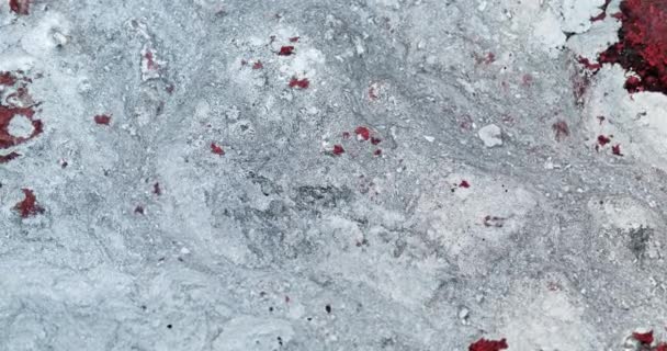 Escarcha Nieve Fondo Abstracto Fluido Fluido Agua Tinta Rojo Blanco — Vídeo de stock