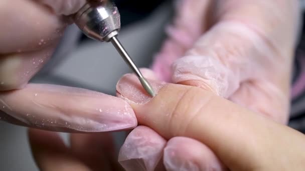 Close Foto Procedure Met Een Manicure Machine Nagelriemen Verwijderen — Stockvideo