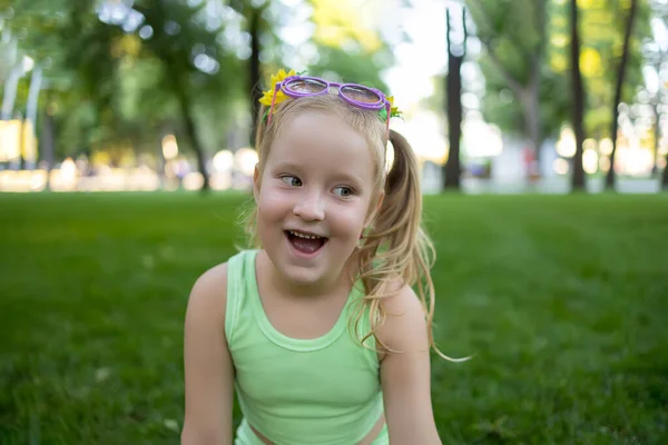 Portrait Cheerful Little Girl Park — стоковое фото