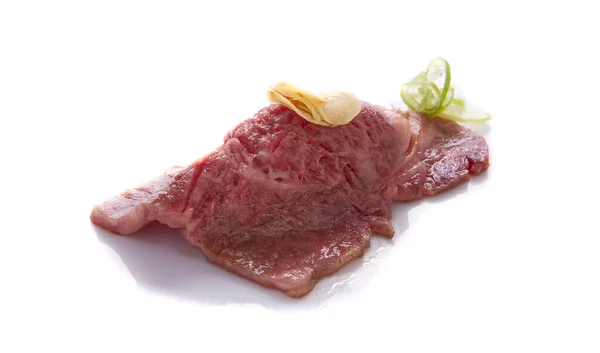 Dolu suşi, Wagyu bifteği, turistler için popüler bir Japon yemeği..