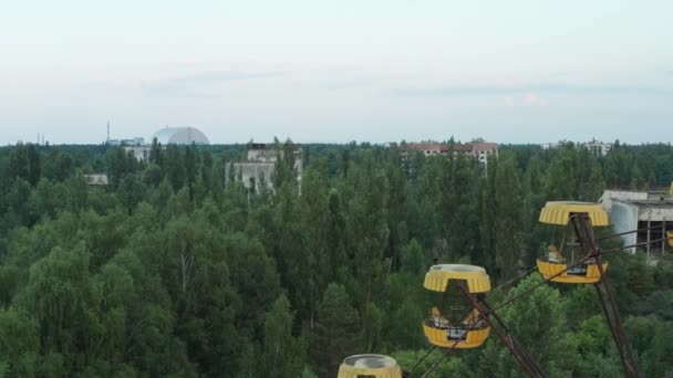 La ville abandonnée de Pripyat. Tchernobyl vidéo du drone. — Video