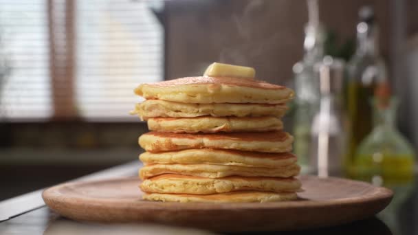 Piece Butter Melts Stack Hot Pancakes Big Pancake Breakfast Wood — Stock Video