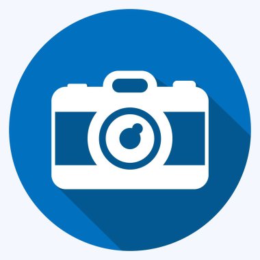 Simge kamerası. Düğün sembolü için uygun. Uzun gölge tarzı. Basit dizayn edilebilir. tasarım şablonu. Basit gösterim