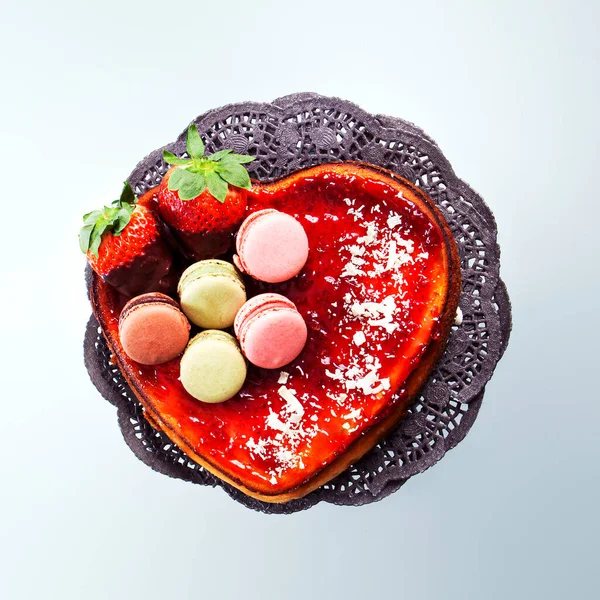 Heart Shaped Strawberry Cheesecake Top View Square Format Instagram Social — Stock Fotó