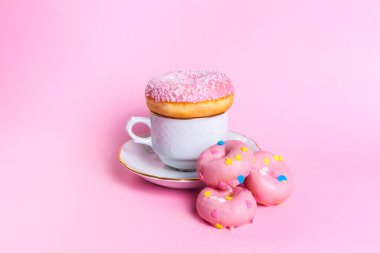 isolated pink breakfast wallpaper with pink sweets on pink background