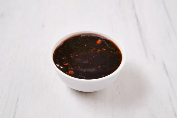 Kleine Schüssel Mit Würziger Teriyaki Sauce — Stockfoto