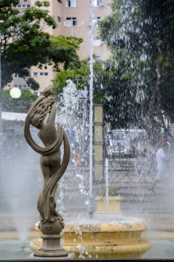 Salvador, Bahia, Brezilya - 19 Ekim 2014: Campo Grande Meydanı. Aynı zamanda Praca 2 de Julho olarak da bilinir. Brezilya 'nın bağımsızlığı için yapılan önemli savaşlara sahne olmuştur..