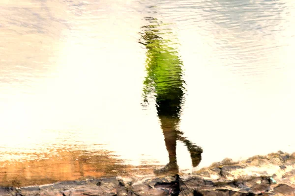 Reflection Person Crossing Water Puddles Rocks Farol Barra Beach Salvador — Stock Photo, Image