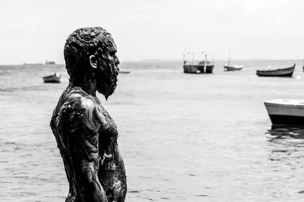 Uomo Esibisce Spettacoli Teatrali Aglio Olio Sulla Spiaggia Porto Barra — Foto Stock