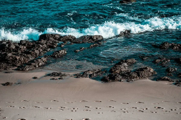 Okyanus Dalgaları Sahile Çarpıyor Salvador Bahia Brezilya — Stok fotoğraf