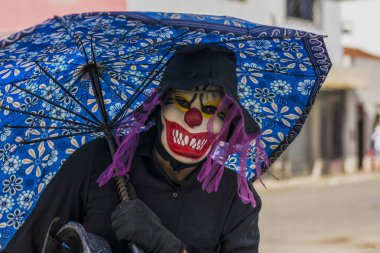 Acupe, Bahia, Brezilya - 3 Temmuz 2016: Nego Fugido kültürel dışavurumu. Acupe sakini, Santo Amaro, Bahia, parti için giyinmiş..