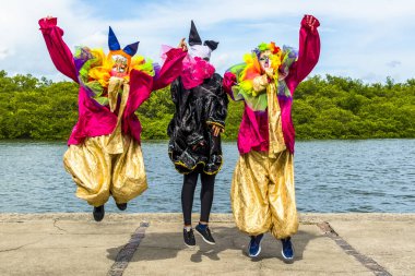 Maragogipe, Bahia, Brezilya - 04 Mart 2019: Carnaval de Maragojipe Brezilya 'nın Bahia eyaletinin Maragogipe şehrinde her yıl düzenlenen geleneksel bir karnaval festivali..