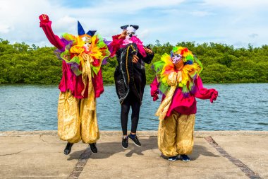 Maragogipe, Bahia, Brezilya - 04 Mart 2019: Carnaval de Maragojipe Brezilya 'nın Bahia eyaletinin Maragogipe şehrinde her yıl düzenlenen geleneksel bir karnaval festivali..