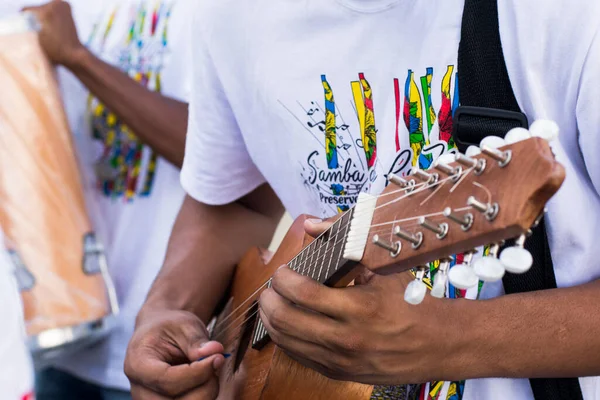 Saubara Bahia Brasilien November 2015 Ett Folk Som Spelar Ukulele — Stockfoto