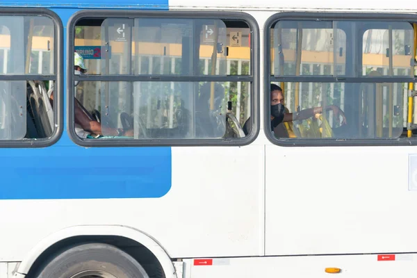 Salvador Bahia Brasil Octubre 2020 Personas Dentro Del Autobús Llevando —  Fotos de Stock