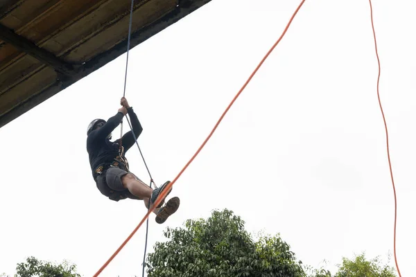 Salvador Bahia Brazil October 2021 Rappelist Man Going Walkway Rappel — Stock Photo, Image