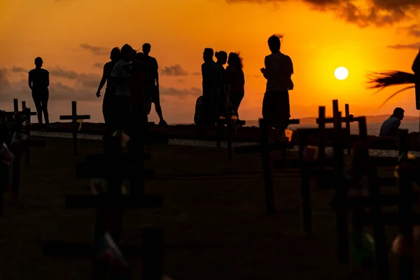 Salvador Bahia Brazil October 2021 Silhouette People Crosses Fixed Ground — Stock Photo, Image