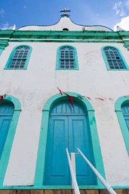 Brezilya 'nın Bahia kentindeki Santo Amaro da Purificao kentindeki bir terreiro' da dini bir kutlama sırasında Candomble dininin üyeleri görülüyor..