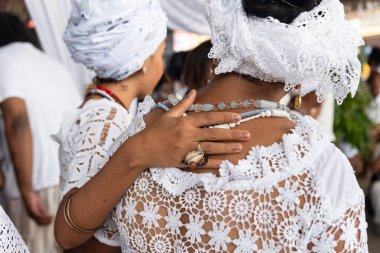 Brezilya 'nın Bahia kentindeki Santo Amaro da Purificao kentindeki bir terreiro' da dini bir kutlama sırasında Candomble dininin üyeleri görülüyor..