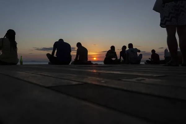 Salvador Bahia Brasil Septiembre 2020 Silueta Personas Atardecer Con Dramatismo — Foto de Stock