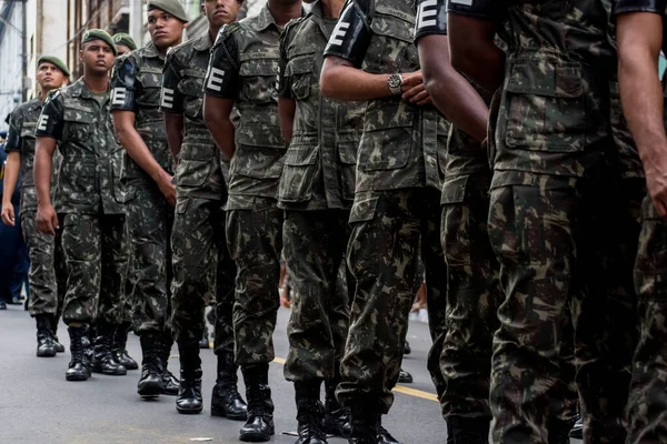Salvador Bahía Brasil Julio 2015 Militares Son Vistos Durante Desfile — Foto de Stock