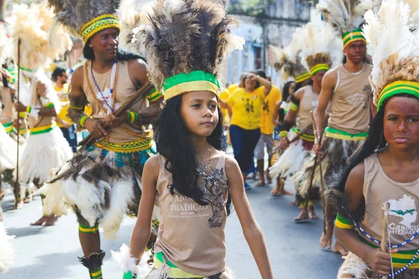 살바도르 바히아 브라질 2017 원주민들 살바도르 라피냐 지역의 퍼레이드에 참여하다 — 스톡 사진