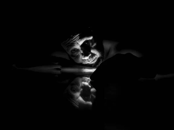 Black White Closeup Man Face Lying Glass Reflection Salvador Bahia — Fotografia de Stock