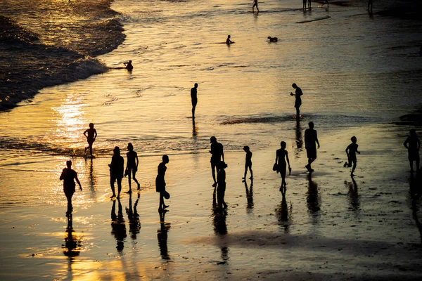 Salvador Bahia Brazil November 2021 People Walking Divertindo Sand Rio — Stock Photo, Image