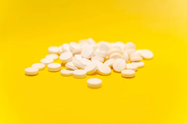 Several White Colored Pills Laid Out Top Blue Surface Medical — Stock Photo, Image
