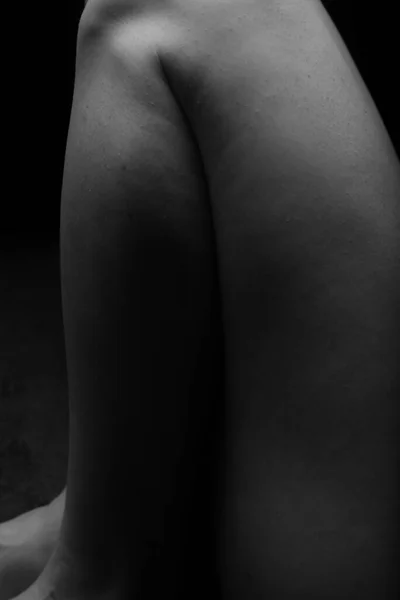 Silhouette Féminine Nue Portrait Noir Blanc Une Partie Des Jambes — Photo