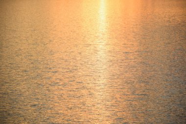 Atlantik Okyanusu 'nun akşam deniz yüzeyi deseni