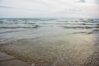 Sahildeki kum arka plan için doğaldır.