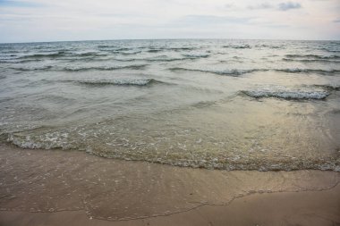 Sahildeki kum arka plan için doğaldır.