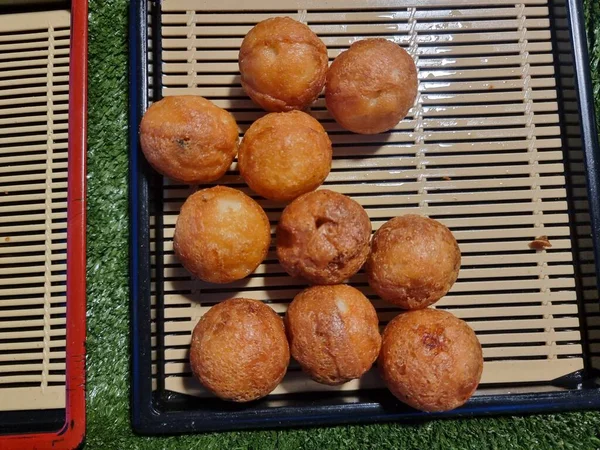 Takoyaki Egy Négyzet Alakú Dobozban Amit Egy Thaiföldi Éjszakai Piacon — Stock Fotó